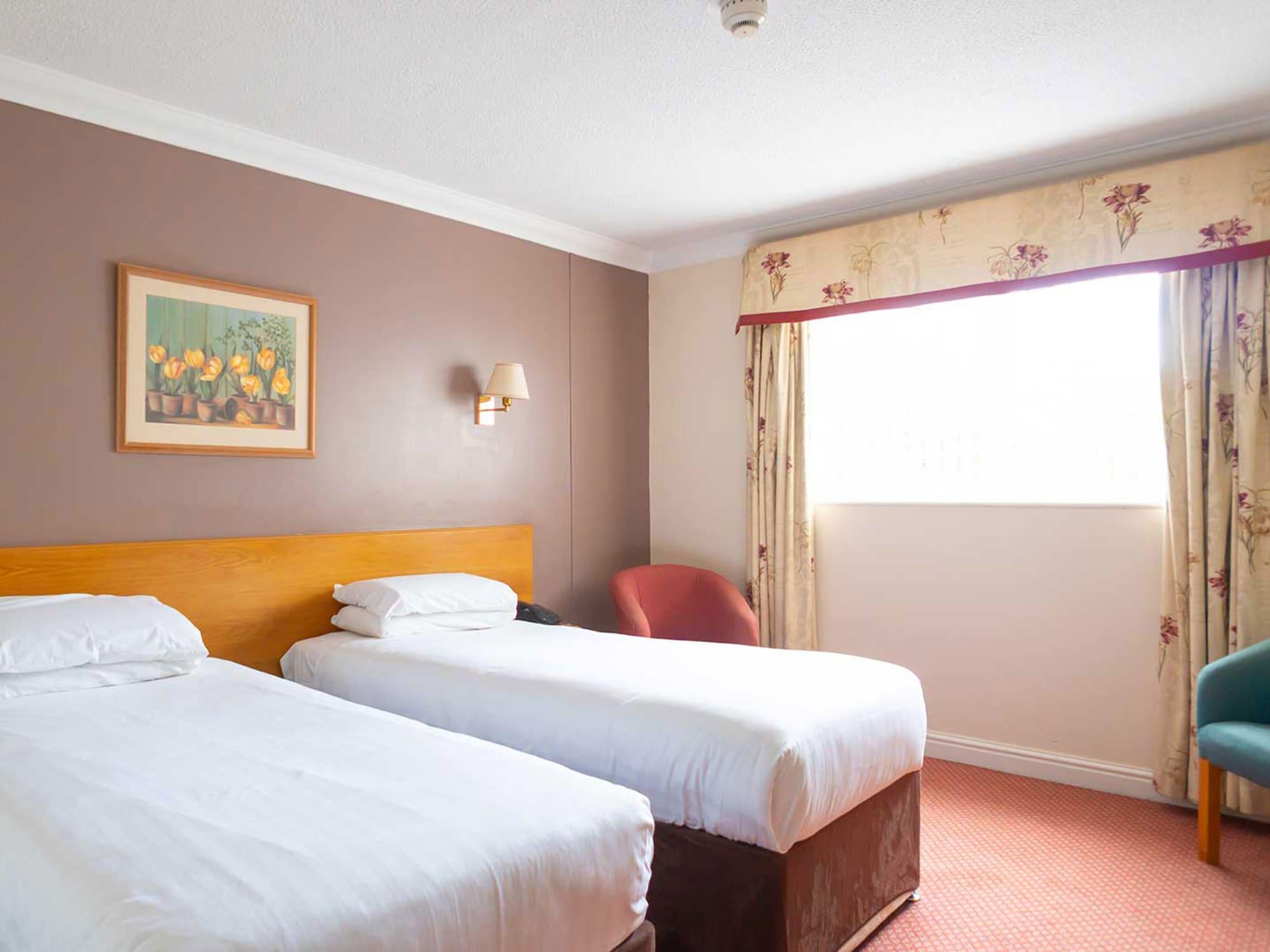 Hotel Рексъм Екстериор снимка