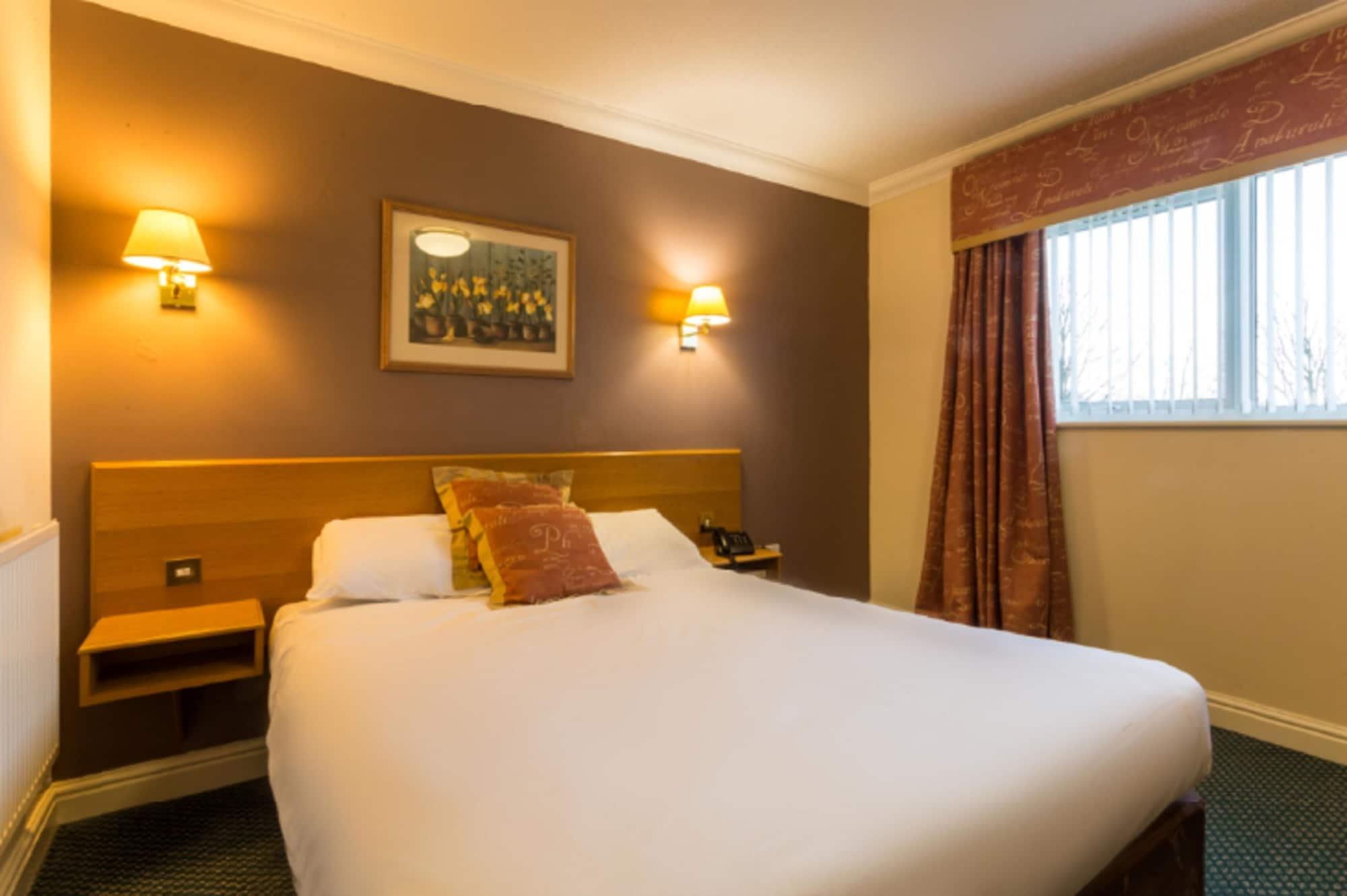 Hotel Рексъм Екстериор снимка